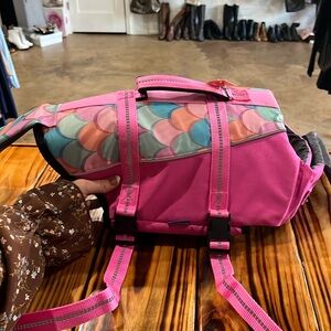 Pet life jacket size lg